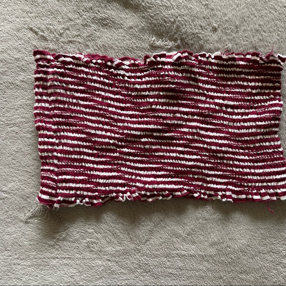 Bandeau Ruched Crop Top - Picture 6 of 15